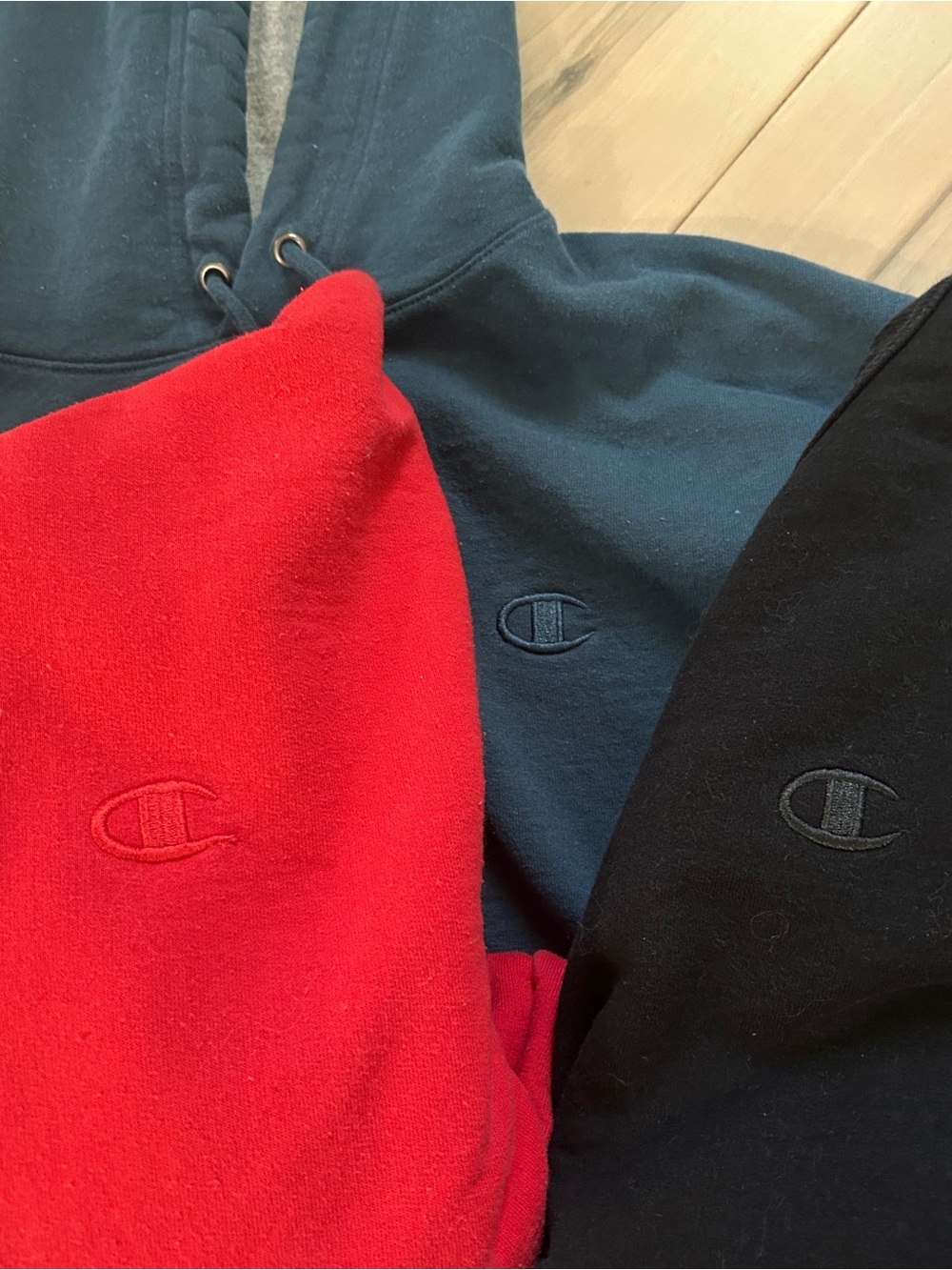 Bundle Of 3 Champion Sweatshirts Hoodies Small C Logo Men’s Size Small - Picture 14 of 16
